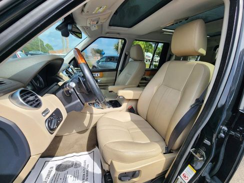 Used 2015 Land Rover LR4 HSE image 10