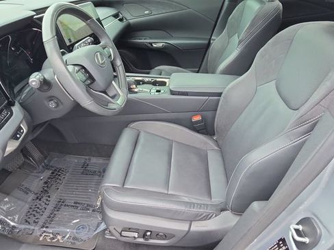 Used 2023 Lexus RX 350 AWD w/ Accessory Package (Z1) image 11