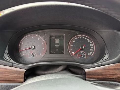 Used 2022 Volkswagen Passat 2.0T image 21