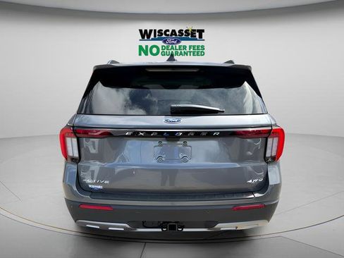 New 2026 Ford Explorer Active AWD/4WD image 6