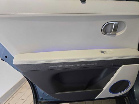 Used 2023 Hyundai Ioniq 5 Limited AWD/4WD image 16