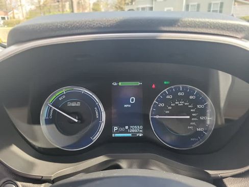 Used 2023 Subaru Crosstrek Hybrid w/ Moonroof Package w/Navigation image 12