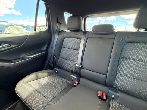 Used 2025 Chevrolet Equinox LT AWD/4WD image 38