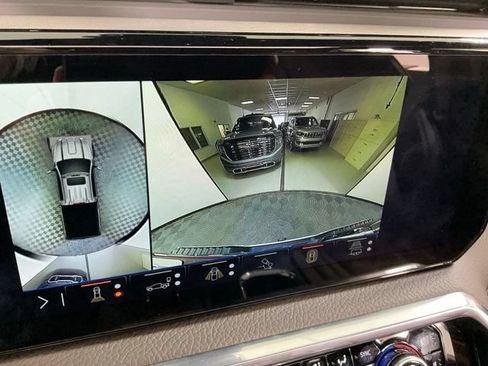 Used 2025 GMC Sierra 2500 Denali w/ Denali Reserve Package AWD/4WD image 12