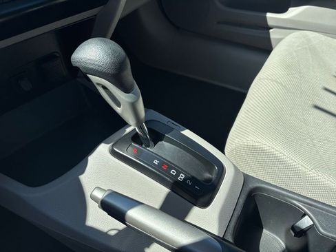 Used 2012 Honda Civic LX image 30