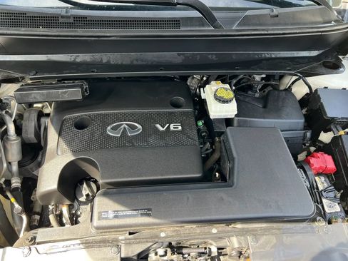 Used 2015 INFINITI QX60 FWD w/ Deluxe Touring Package image 34