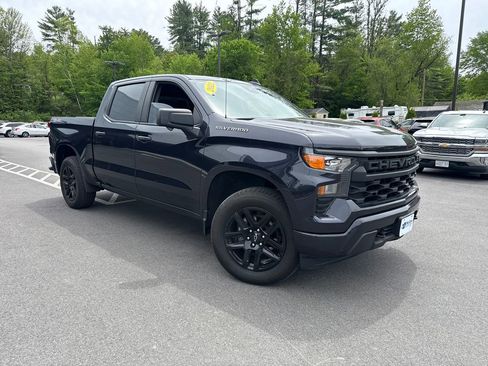 Used 2022 Chevrolet Silverado 1500 Custom AWD/4WD image 7
