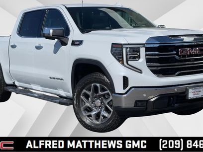 New 2026 GMC Sierra 1500 SLT w/ SLT Premium Plus Package