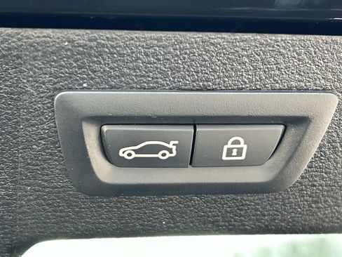 Used 2017 BMW X6 xDrive35i image 16