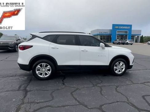 Used 2019 Chevrolet Blazer LT FWD image 9