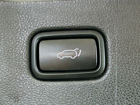 Used 2019 Kia Sorento SX image 31