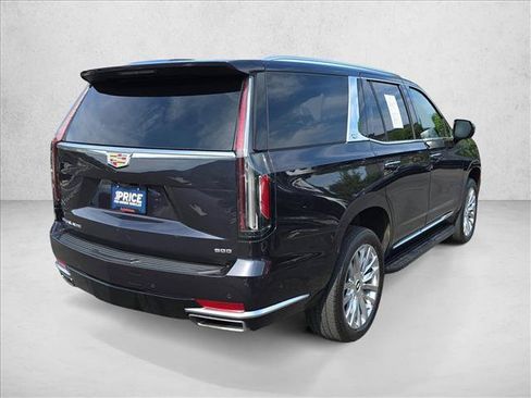 Used 2024 Cadillac Escalade Premium Luxury AWD/4WD image 5