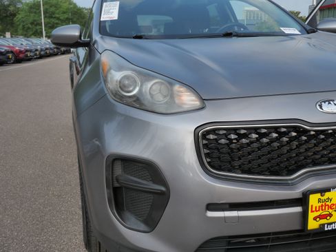 Used 2017 Kia Sportage LX FWD image 16