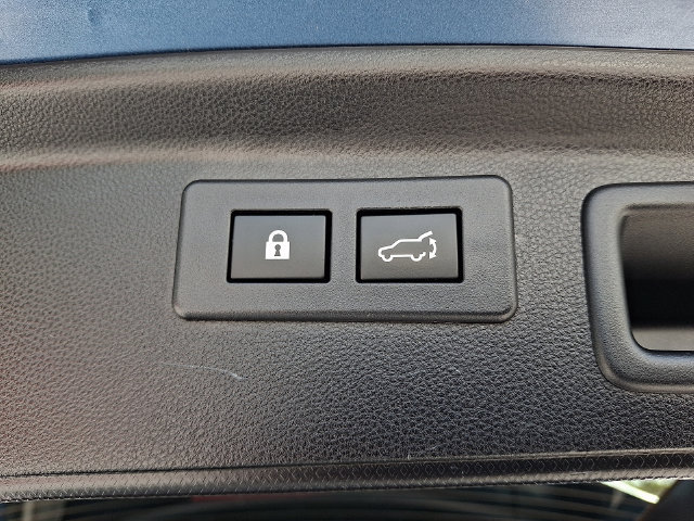 Used 2020 Subaru Forester Premium AWD/4WD image 31