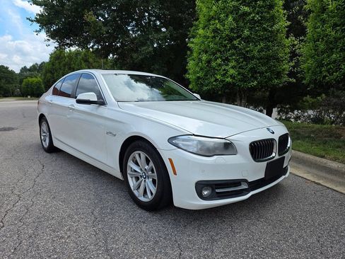 Used 2016 BMW 528i xDrive Sedan AWD/4WD image 7