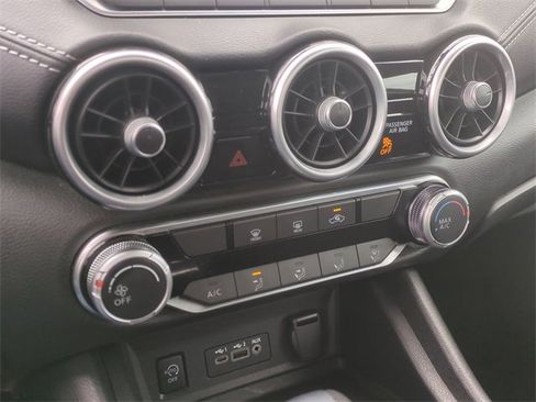 Used 2024 Nissan Sentra SV image 25