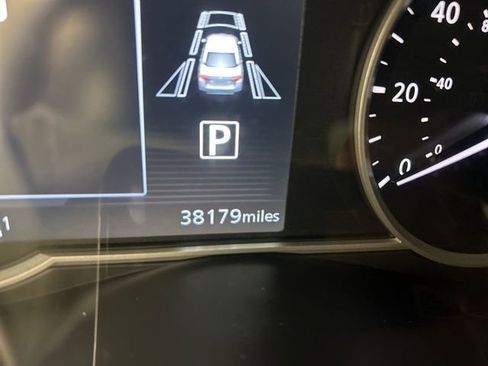 Used 2023 Nissan Versa SV image 25