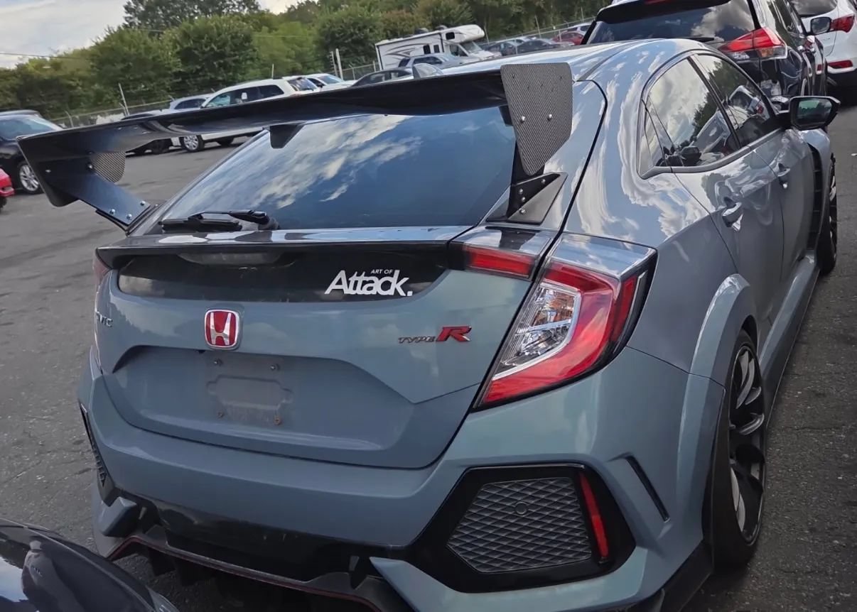 Used 2019 Honda Civic Type R image 5