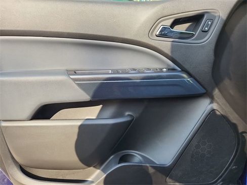 Used 2016 Chevrolet Colorado Z71 image 20