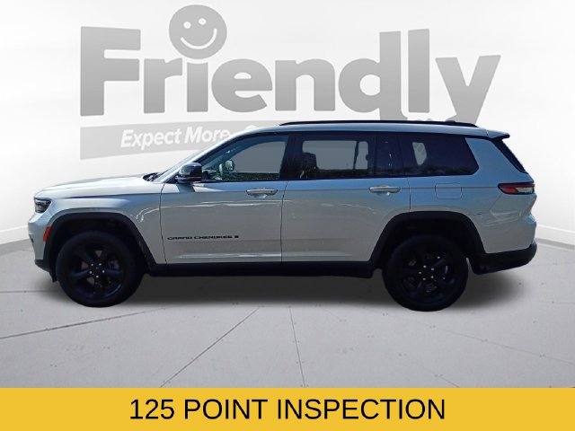 Used 2023 Jeep Grand Cherokee L Laredo AWD/4WD image 8