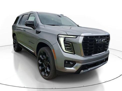 New 2026 GMC Yukon Denali w/ Denali Reserve Package AWD/4WD image 2