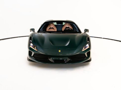 Certified 2022 Ferrari F8 Tributo RWD image 27