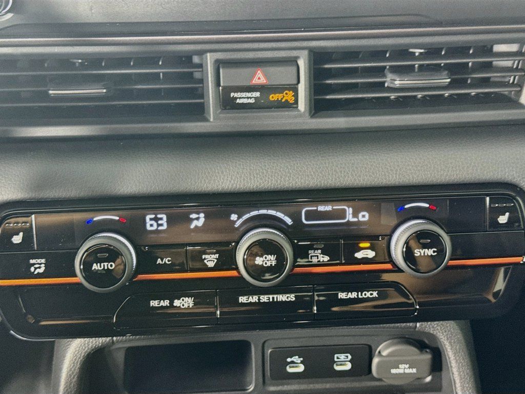 New 2026 Honda Pilot TrailSport image 18