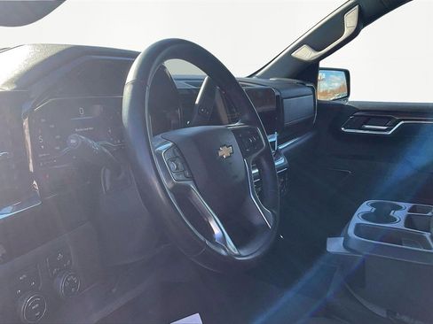 Used 2024 Chevrolet Silverado 1500 LT image 19