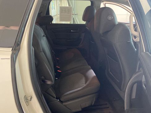 Used 2014 Chevrolet Traverse LT w/ All-Star Edition FWD image 29