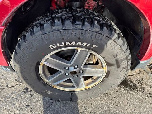 Used 2007 Dodge Nitro SLT image 23