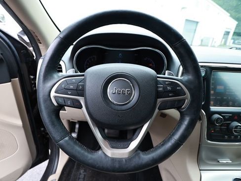 Used 2015 Jeep Grand Cherokee Limited RWD image 6