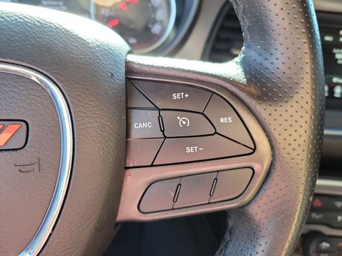 Used 2022 Dodge Challenger R/T image 14