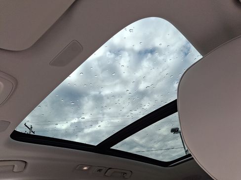 New 2026 Volvo XC60 B5 Ultra w/ Protection Package Premier image 8