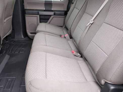 Used 2019 Ford F150 XLT image 19