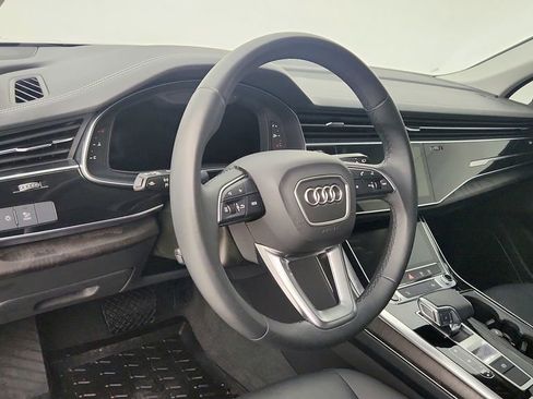 Used 2023 Audi Q7 3.0T Premium w/ Convenience Package AWD/4WD image 14