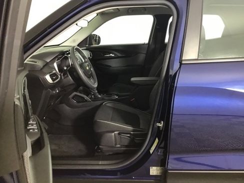 Used 2022 Chevrolet TrailBlazer LS image 9