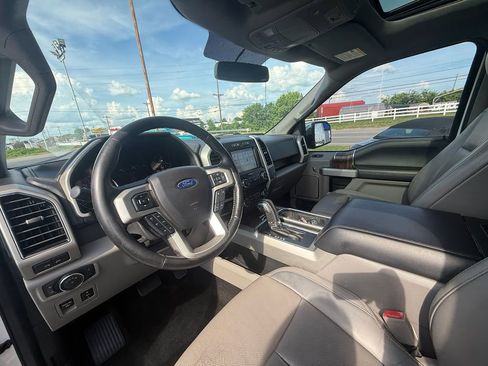 Used 2018 Ford F150 Lariat AWD/4WD image 14