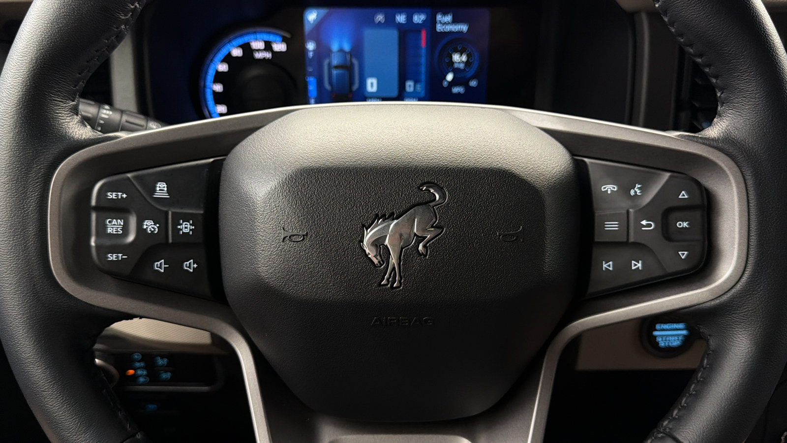 Used 2024 Ford Bronco Wildtrak AWD/4WD image 28