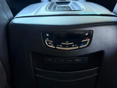 Used 2020 Cadillac Escalade ESV Platinum image 37