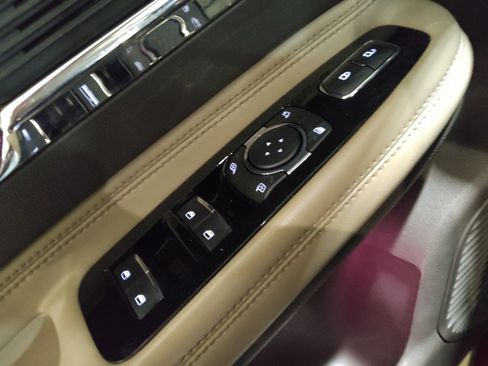 Used 2021 Lincoln Corsair FWD image 27