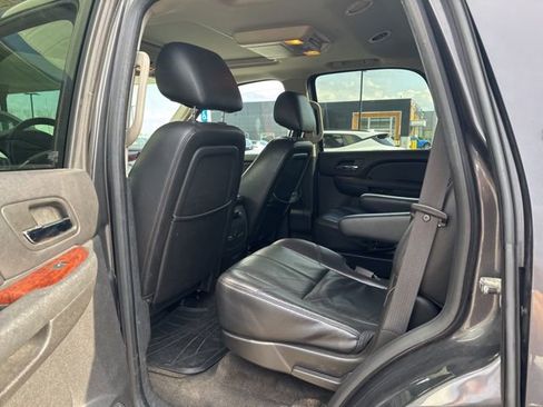 Used 2010 GMC Yukon SLT image 13