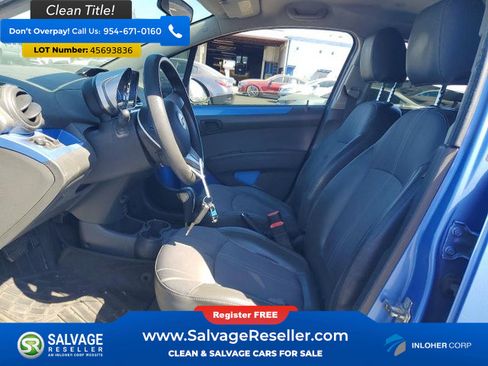 Used 2013 Chevrolet Spark LT image 9