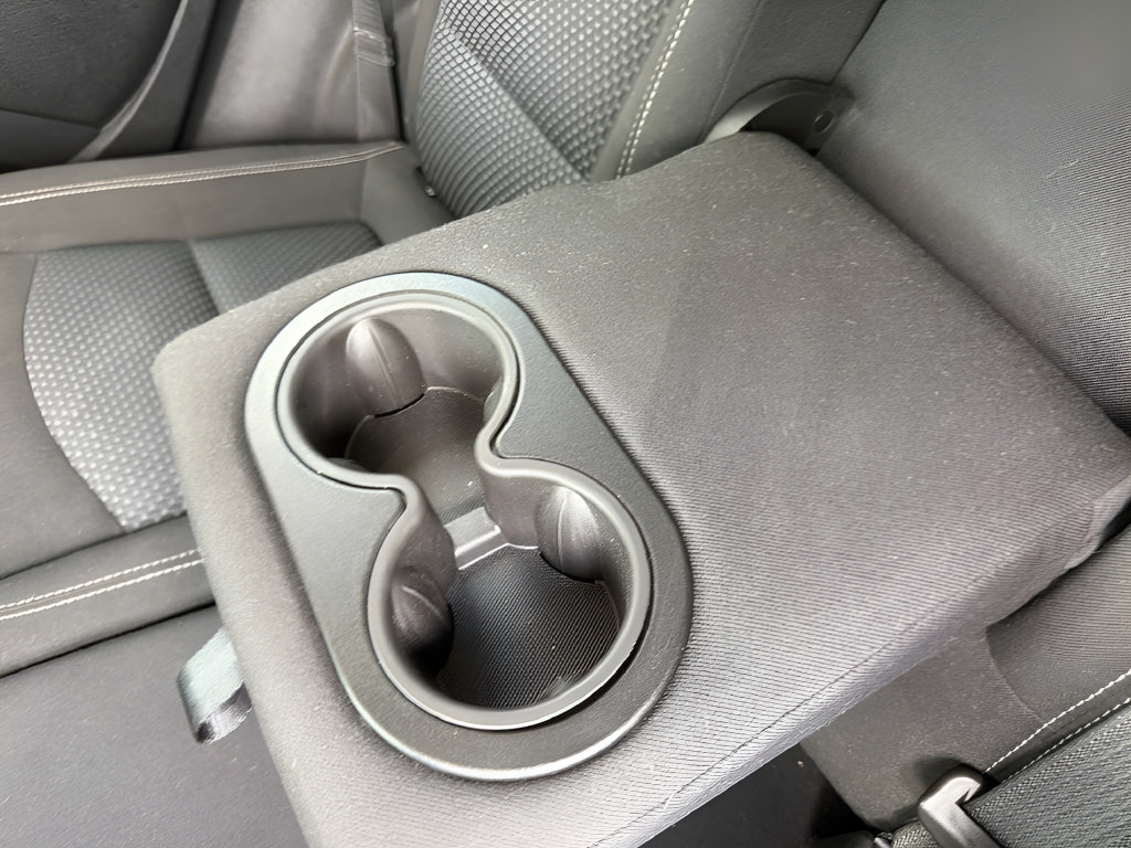 Used 2022 GMC Terrain SLE w/ Driver Convenience Package FWD image 28