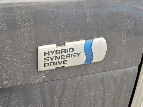 Used 2013 Toyota Prius Two image 7