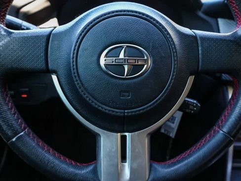 Used 2016 Scion FR-S RWD image 25