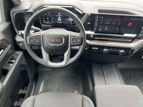 Used 2025 GMC Sierra 1500 Elevation image 33