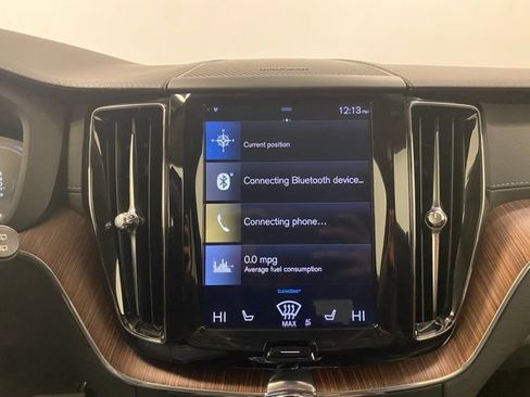 Used 2020 Volvo XC60 T8 Inscription w/ Protection Package image 10