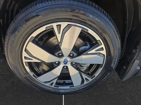 Used 2021 Subaru Forester Touring AWD/4WD image 9
