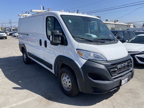 Used 2023 RAM ProMaster 2500 FWD image 8