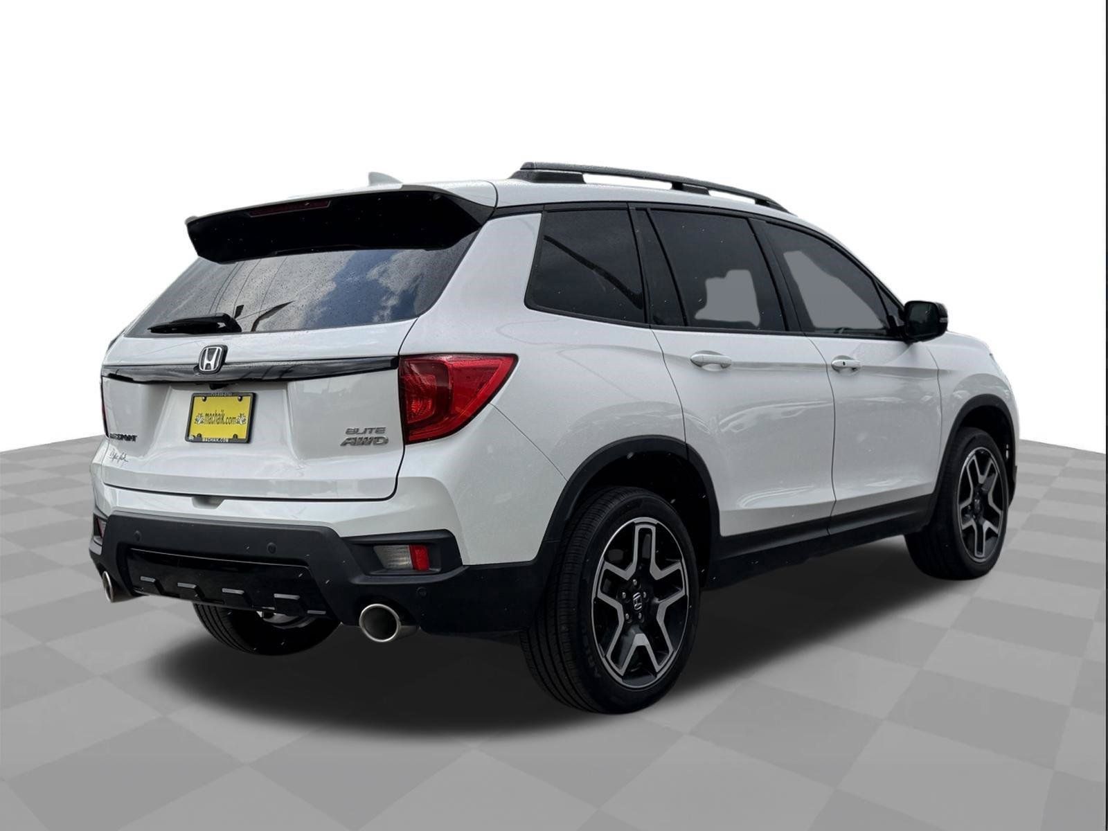 Used 2023 Honda Passport Elite image 5